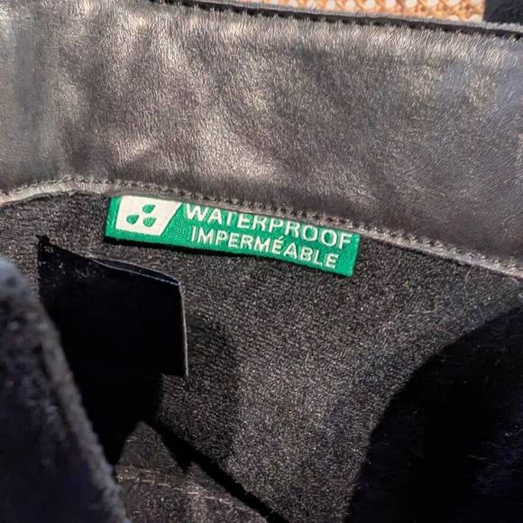 Cougar Suede Women's Waterproof Engineer Boots With Buckle, Size 7 - Picture 5 of 6